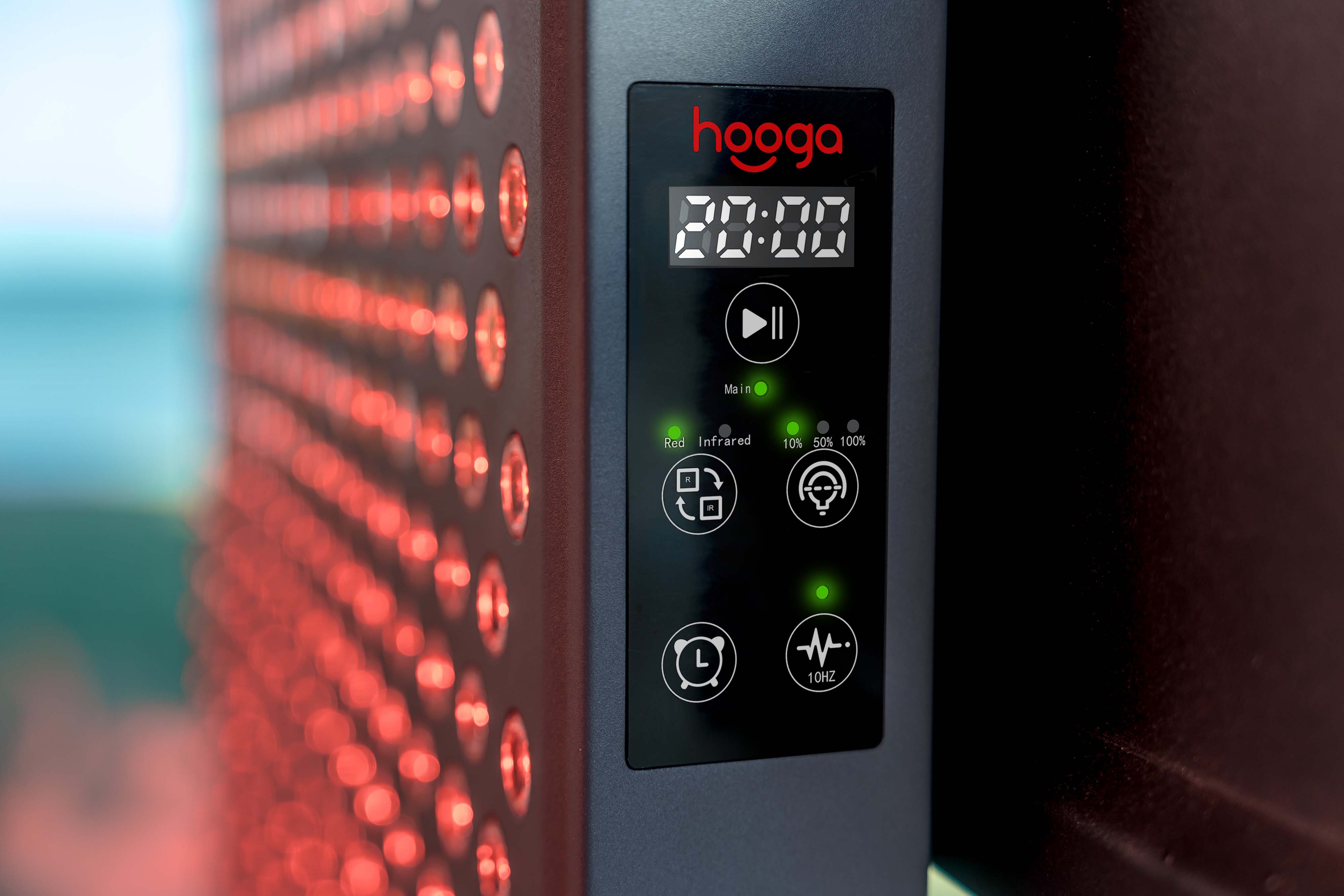 Hooga ULTRA750 20.4" x 8.6" Red Light Therapy Panel