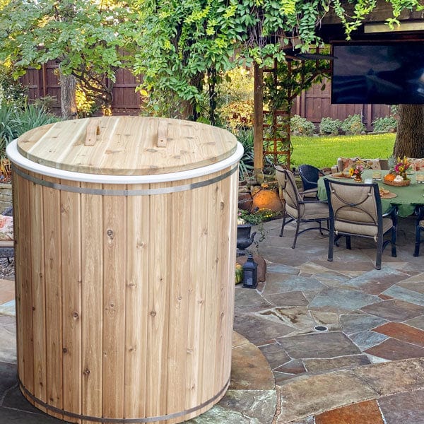 Dundalk LeisureCraft Cold plunge Dundalk LeisureCraft The Baltic Plunge Tub CT33BP