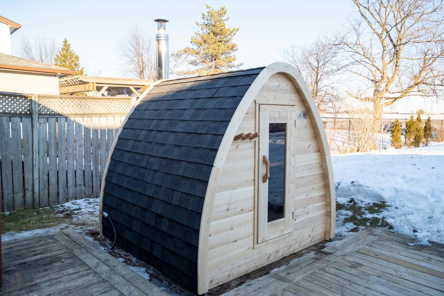 Dundalk LeisureCraft Sauna Dundalk CT Mini POD 4 Person Outdoor Sauna CTC77MW