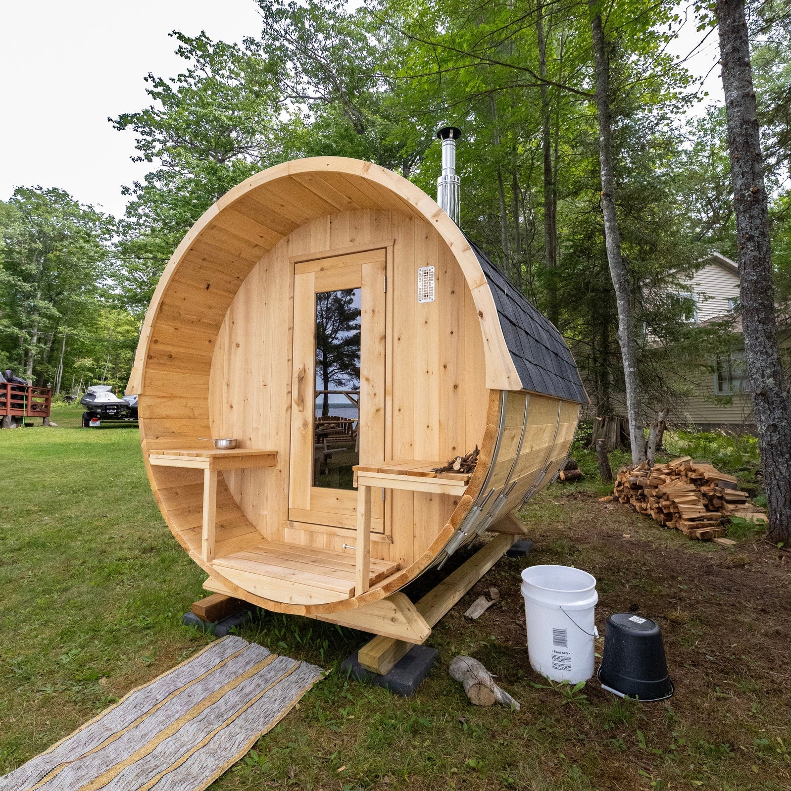 Dundalk LeisureCraft Sauna Dundalk CT Serenity MP 6 Person Barrel Sauna CTC2245MP