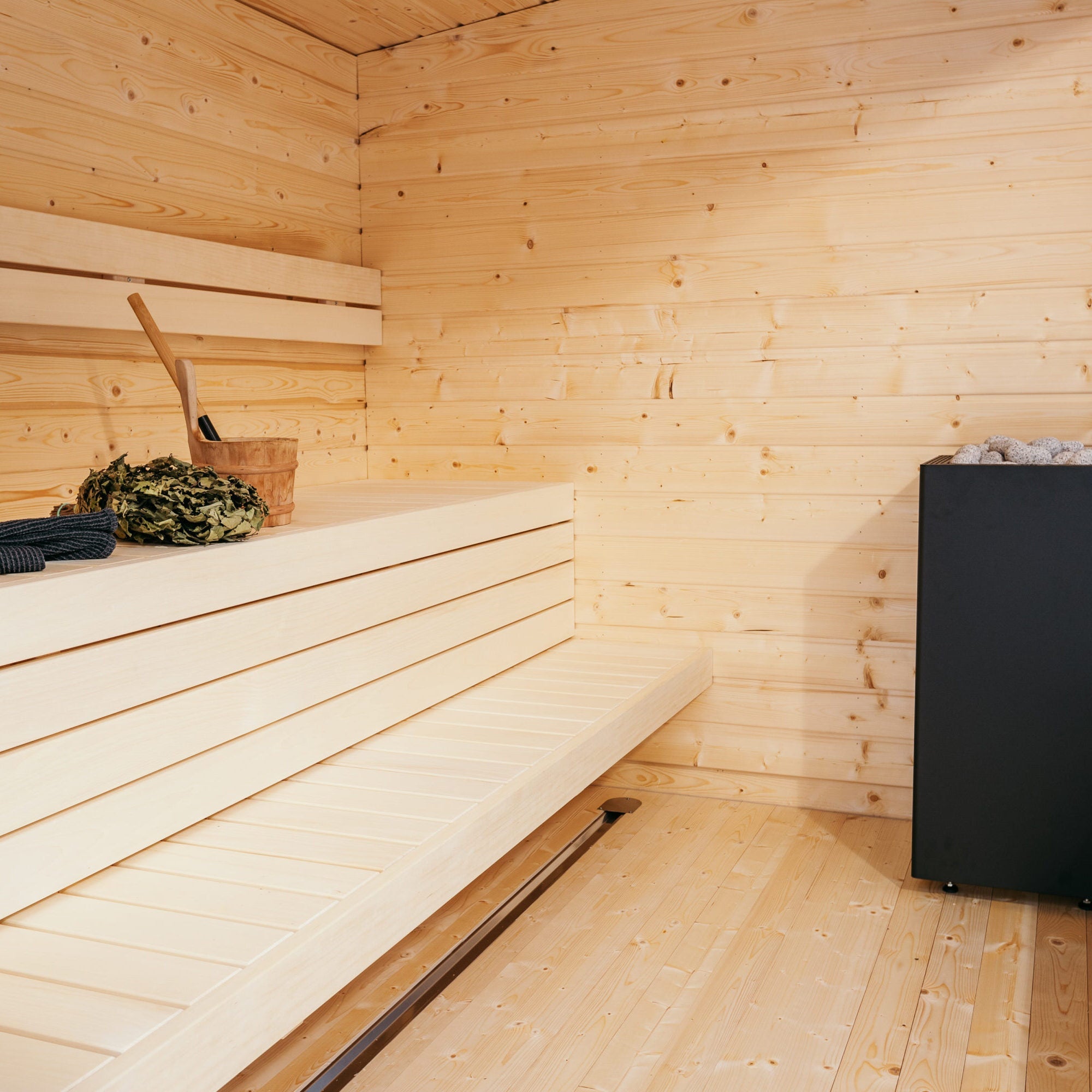 HUUM HUUM Core 10.5 kW Electric Sauna Heater Package