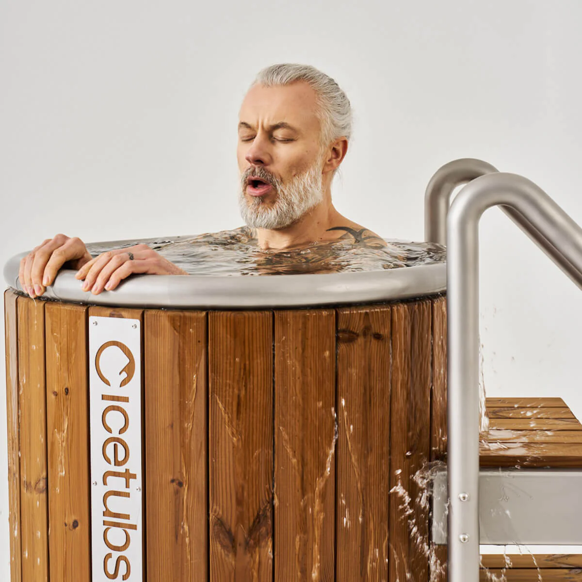 IceTubs IceTubs IceBarrel Plunge Tub
