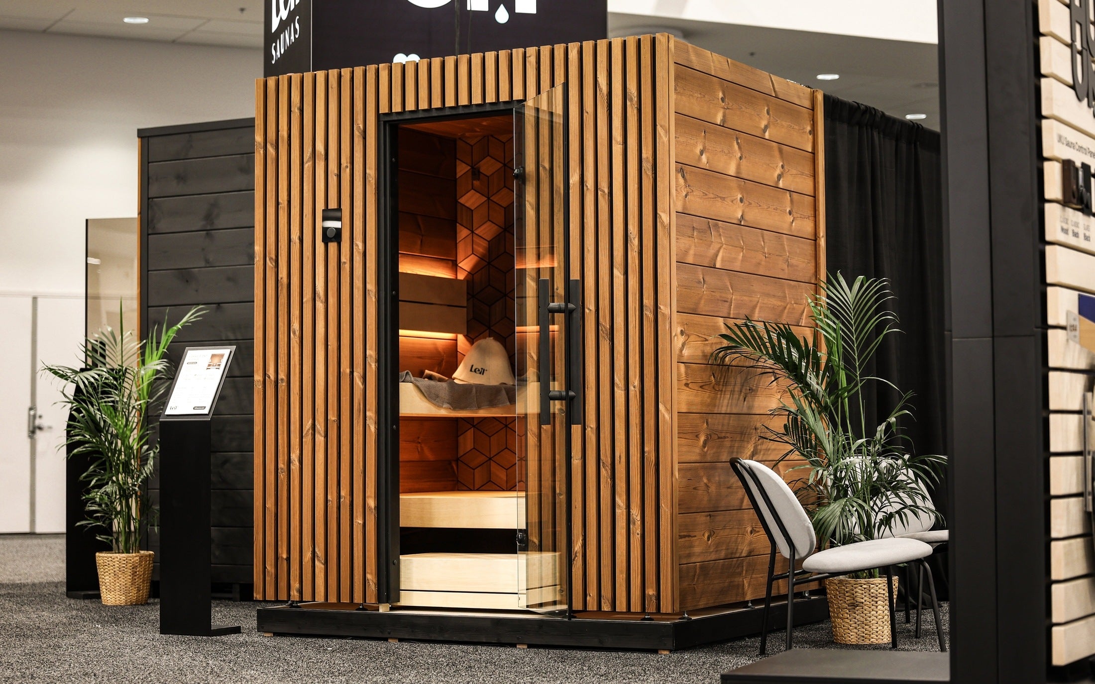 Leil Saunas Sauna Leil Como 4-180 4 Person Indoor Sauna Kit