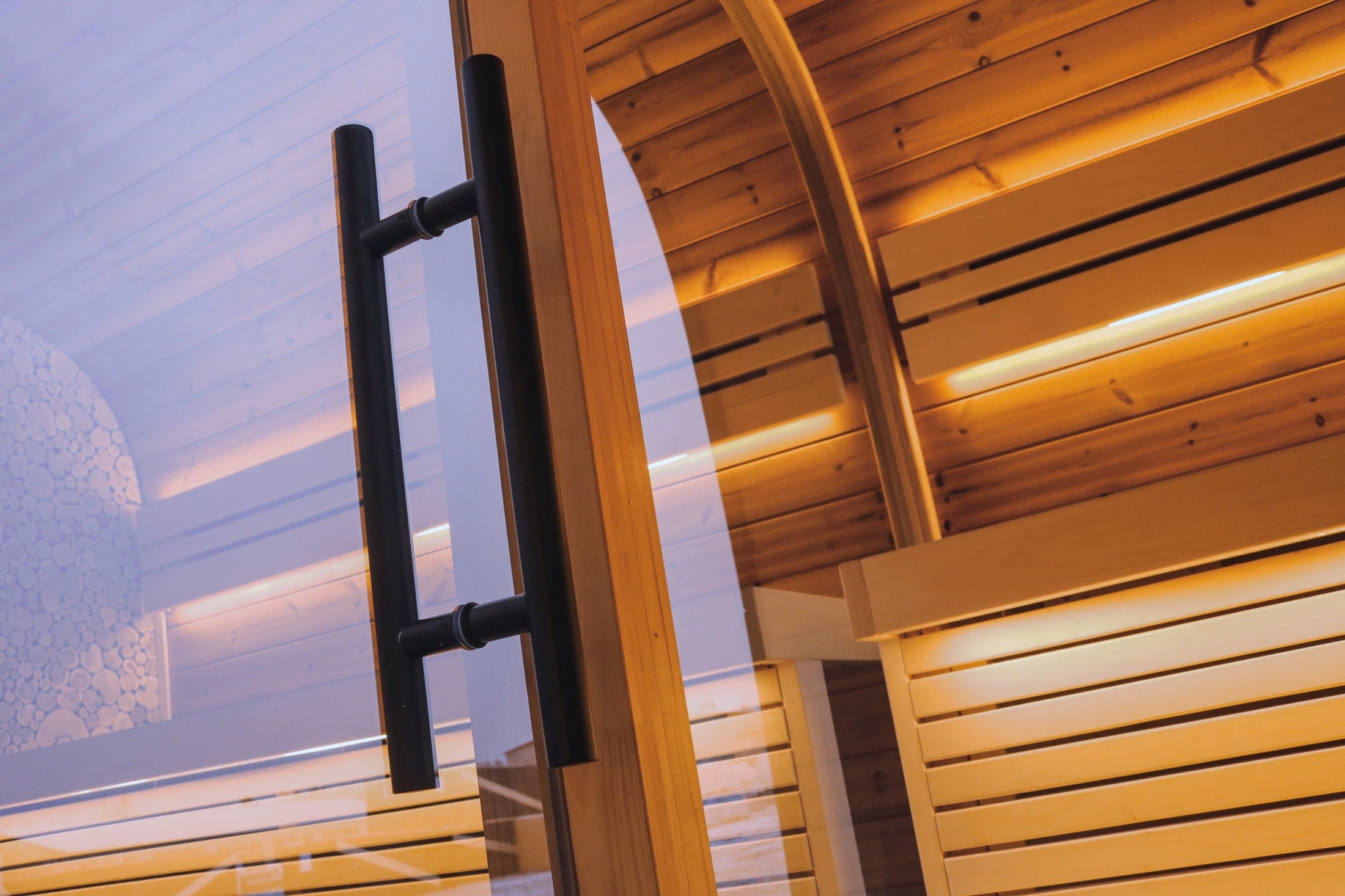 Leil Saunas Sauna Leil Round Cube Single Outdoor Sauna 6-8 Person