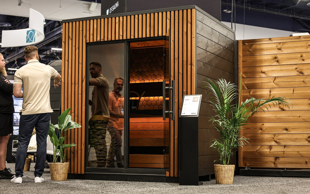 Leil Saunas Sauna Leil Viva 210 4 Person Outdoor Sauna Kit