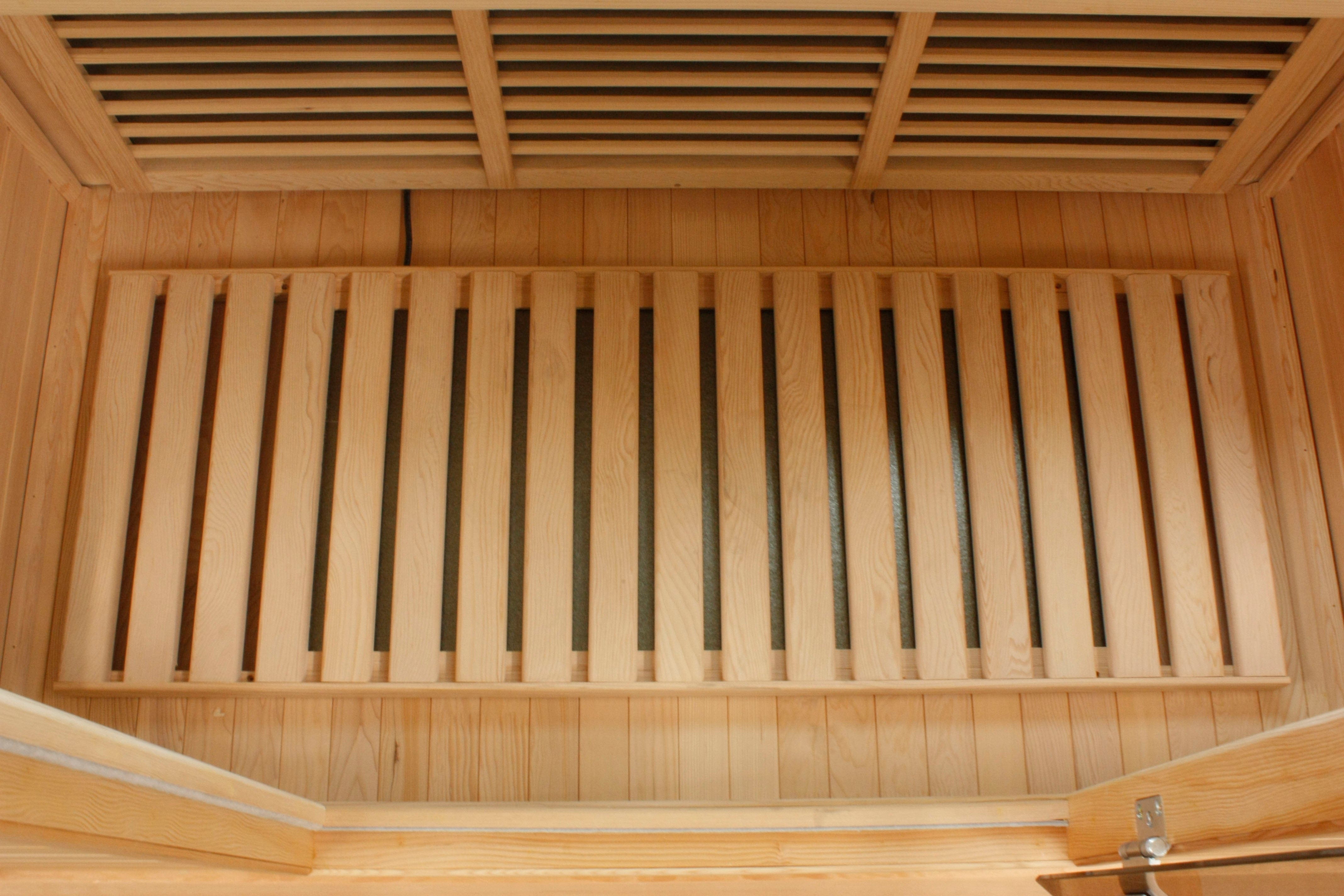Maxxus Saunas Maxxus 3-Person "Montilemar Edition" Near Zero EMF FAR Infrared Sauna Canadian Red Cedar MX-K306-01-ZF CED