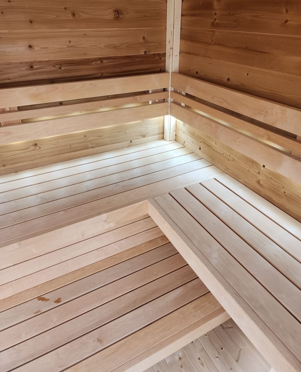 Saunasell Leil® Patio S 4-5 Person Outdoor Sauna
