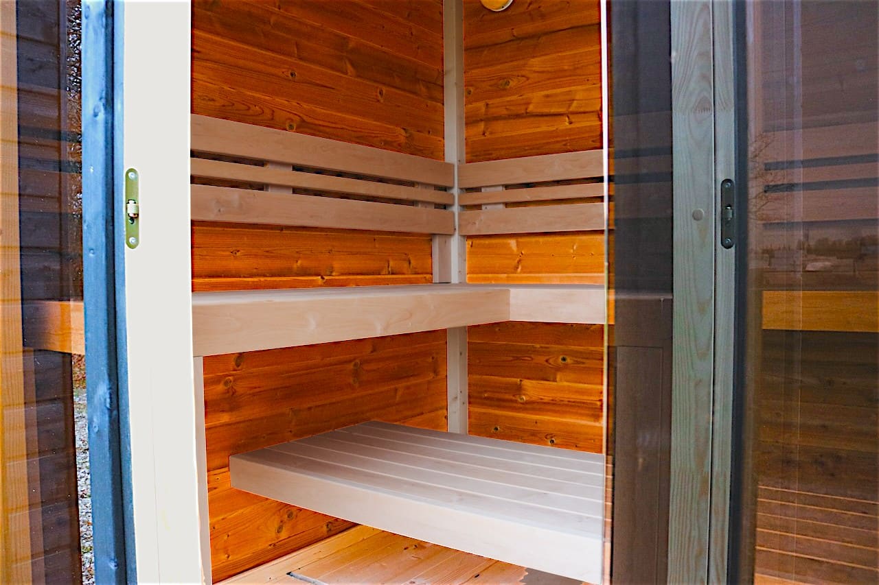 Saunasell Leil® Patio XS 4 Person Outdoor Sauna