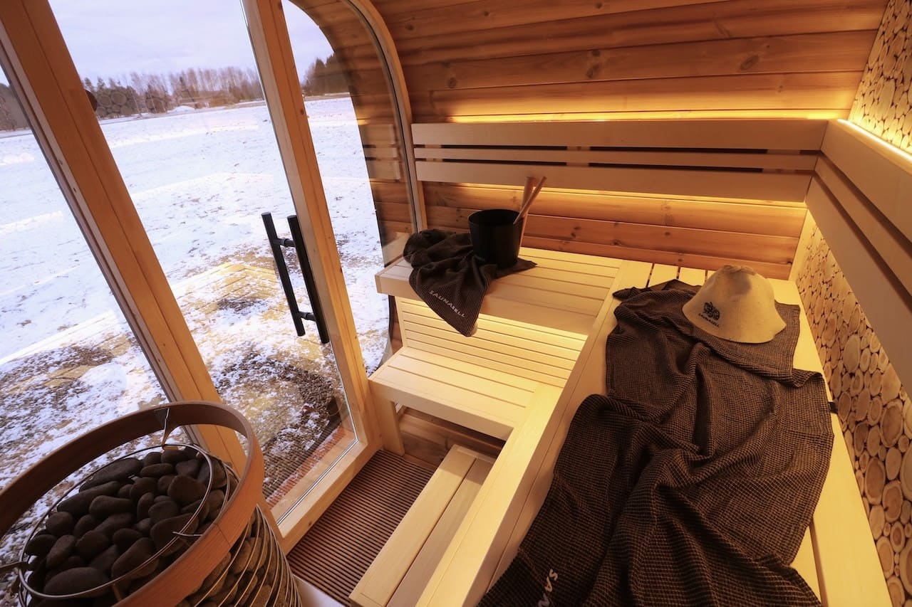 Saunasell Leil® Round Cube Mini Outdoor Sauna 4-5 Person