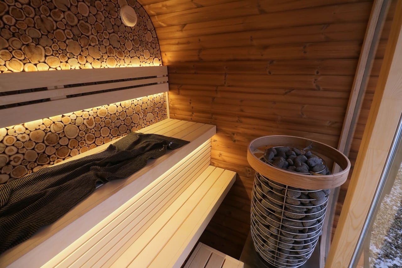 Saunasell Leil® Round Cube Mini Outdoor Sauna 4-5 Person