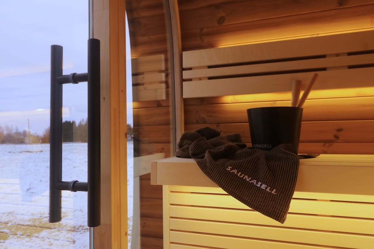 Saunasell Leil® Round Cube Mini Outdoor Sauna 4-5 Person