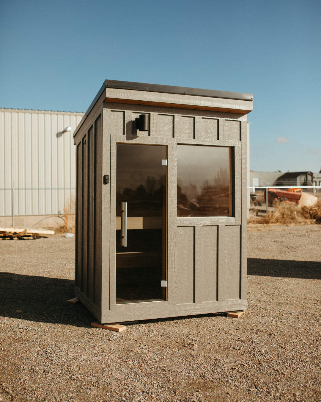 Sweat Kingdom Sauna 5X6 Footprint - 2-3 Person / Board & Batten LP Smartsiding / Tight Knot Western Red Cedar SK 110