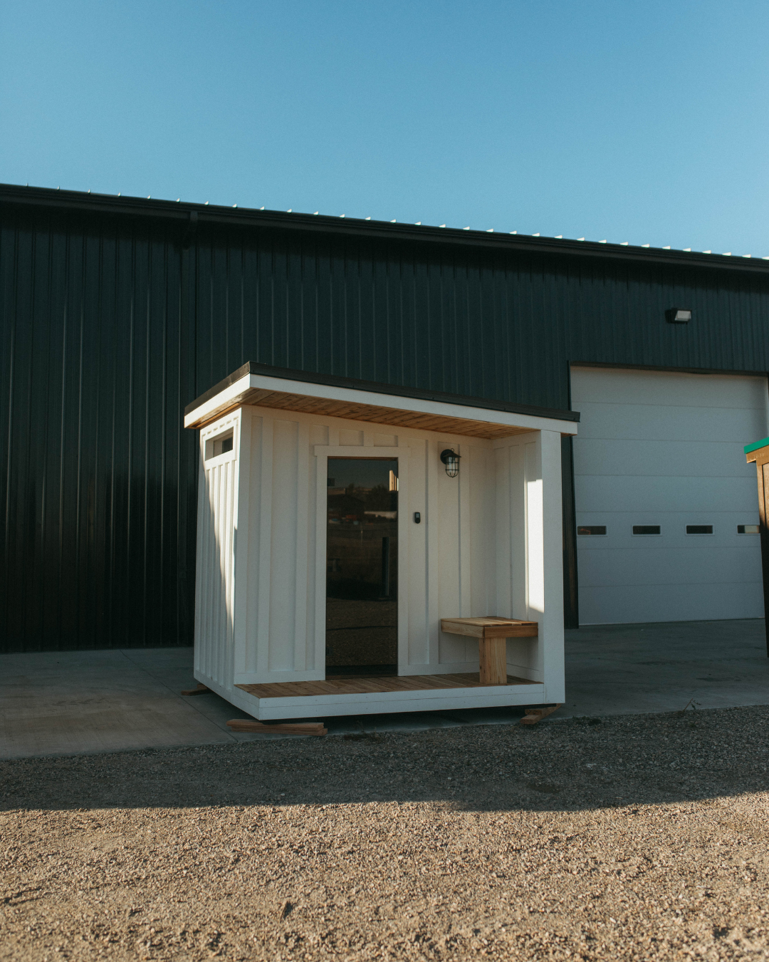 Sweat Kingdom Sauna 7X10 Footprint - 4-5 Person / Board & Batten LP Smartsiding / Tight Knot Western Red Cedar SK 310