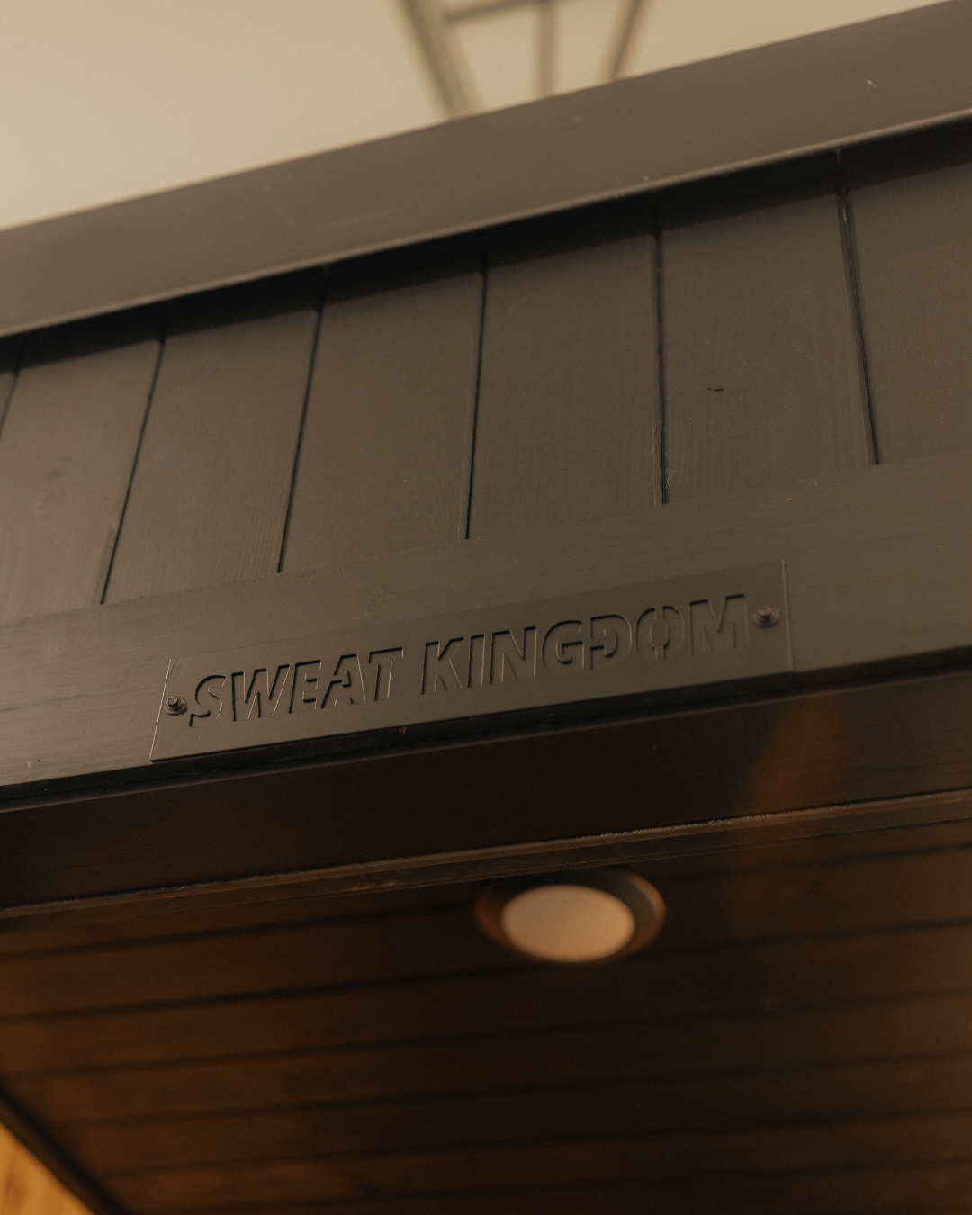 Sweat Kingdom Sauna SK Contrast