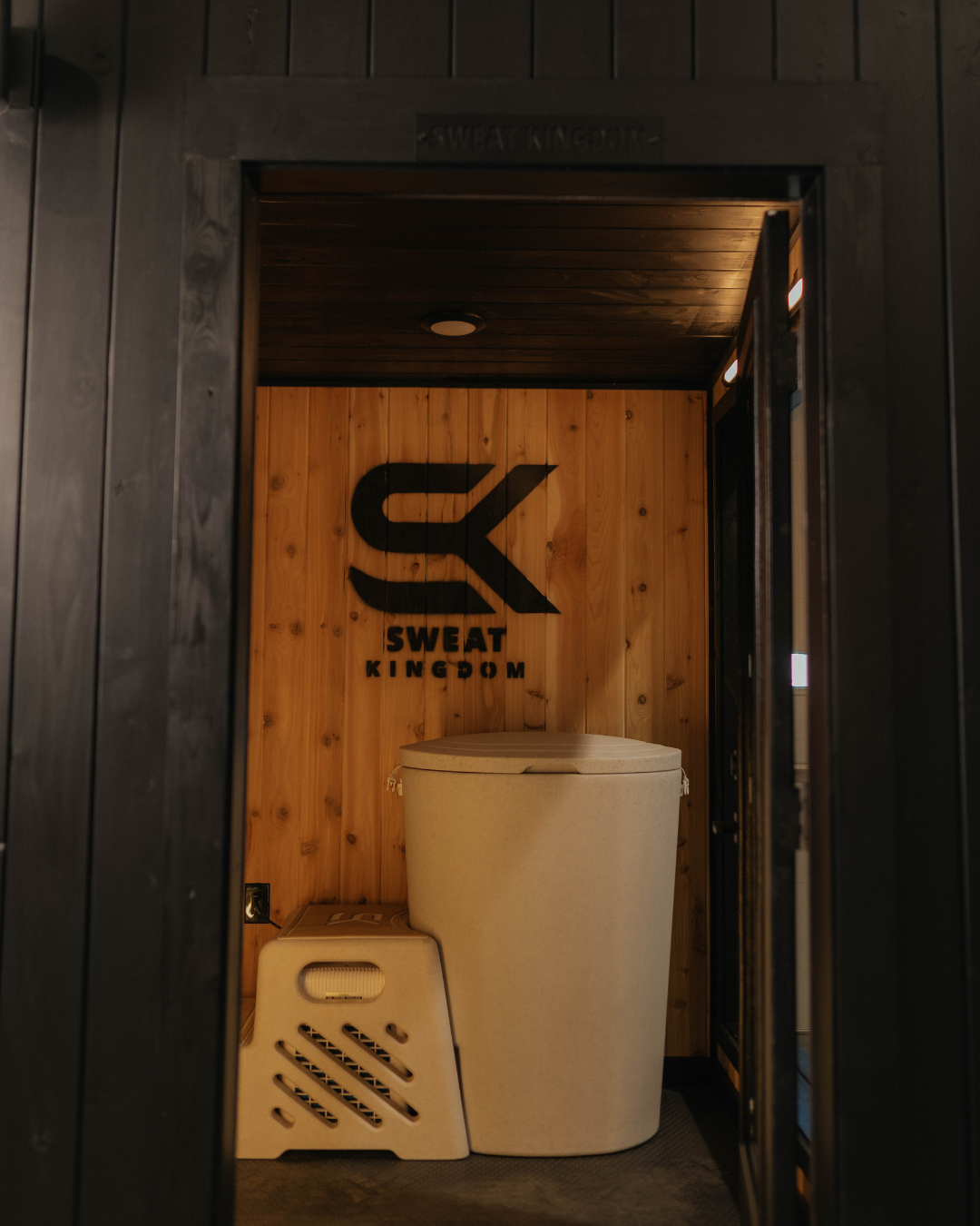 Sweat Kingdom Sauna SK Contrast