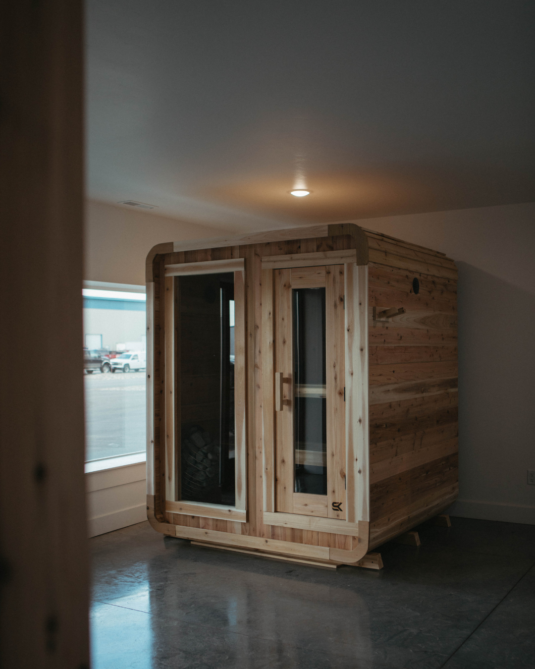 Sweat Kingdom Sauna The Sweat Cabin (4 Person)
