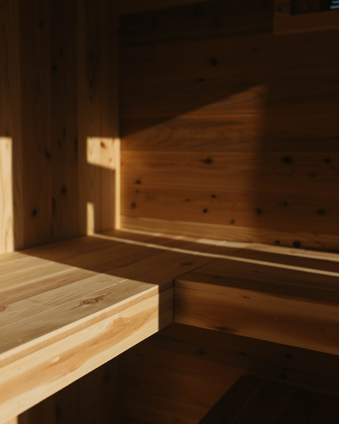 Sweat Kingdom Sauna The Sweat Cabin Deluxe (6 Person)