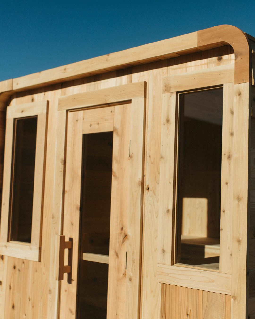 Sweat Kingdom Sauna The Sweat Cabin Deluxe (6 Person)