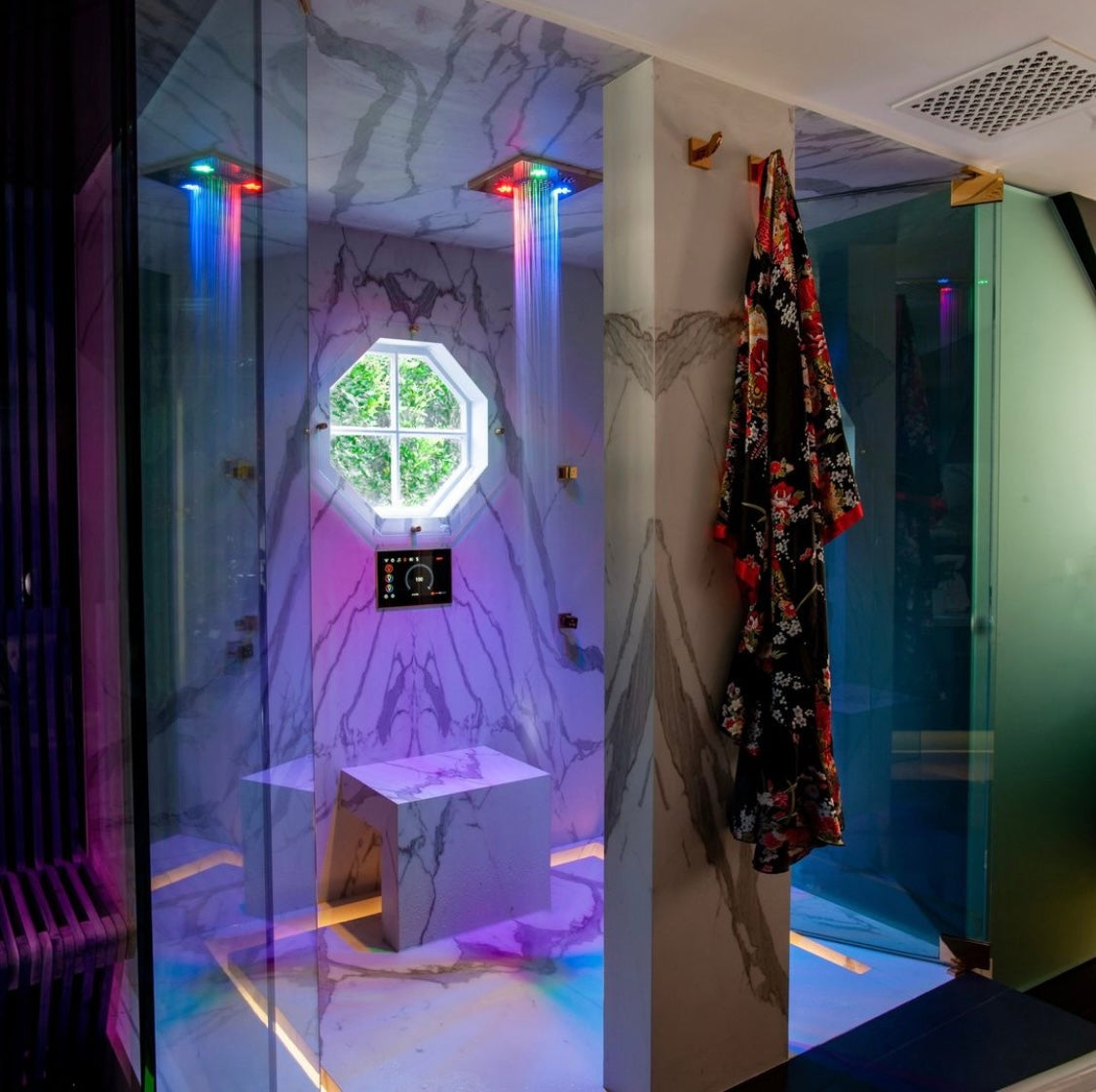 ThermaSol ThermaSol Serenity Light and Music System Modern Style