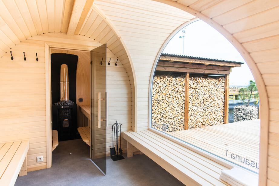 Iglucraft Panoramic Iglusauna Pre-Assembled Two-Room 4-6 Person Luxury Outdoor Sauna w/ Panoramic Window