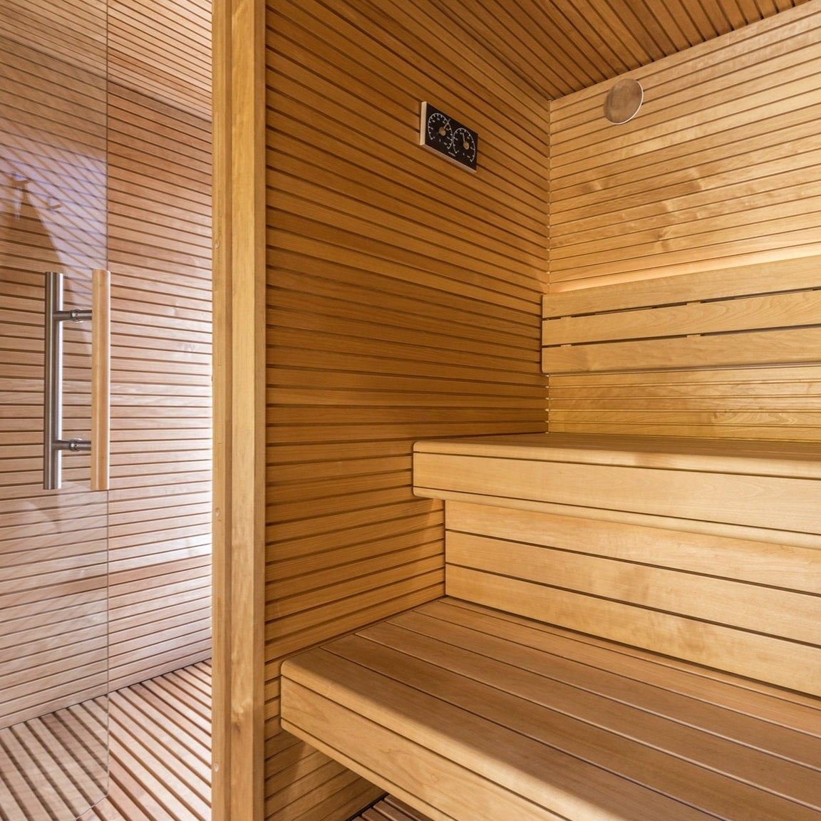 Auroom Sauna Auroom Natura Modern Outdoor Sauna with Changing Room