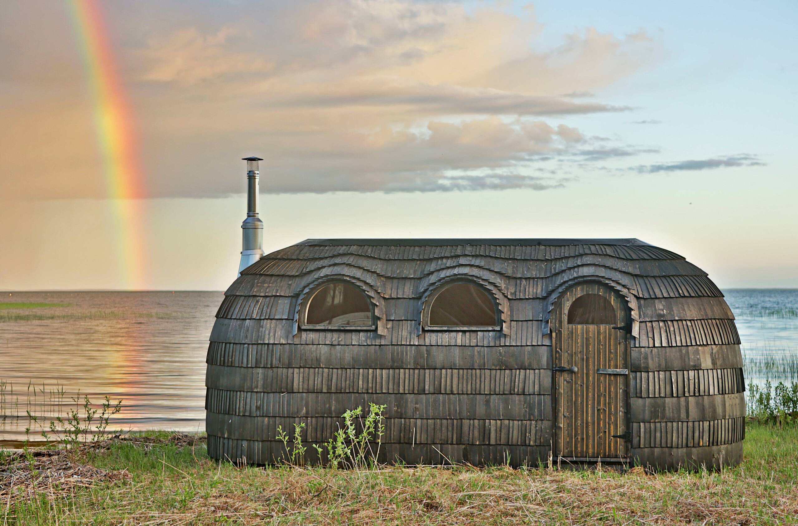 Iglucraft Triple Iglusauna Pre-Assembled Three-Room 4-6 Person Luxury Outdoor Sauna Cabin
