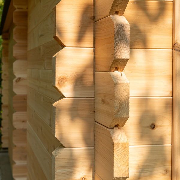 Dundalk LeisureCraft Sauna Dundalk CT Georgian 6 Person Outdoor Sauna with Changeroom