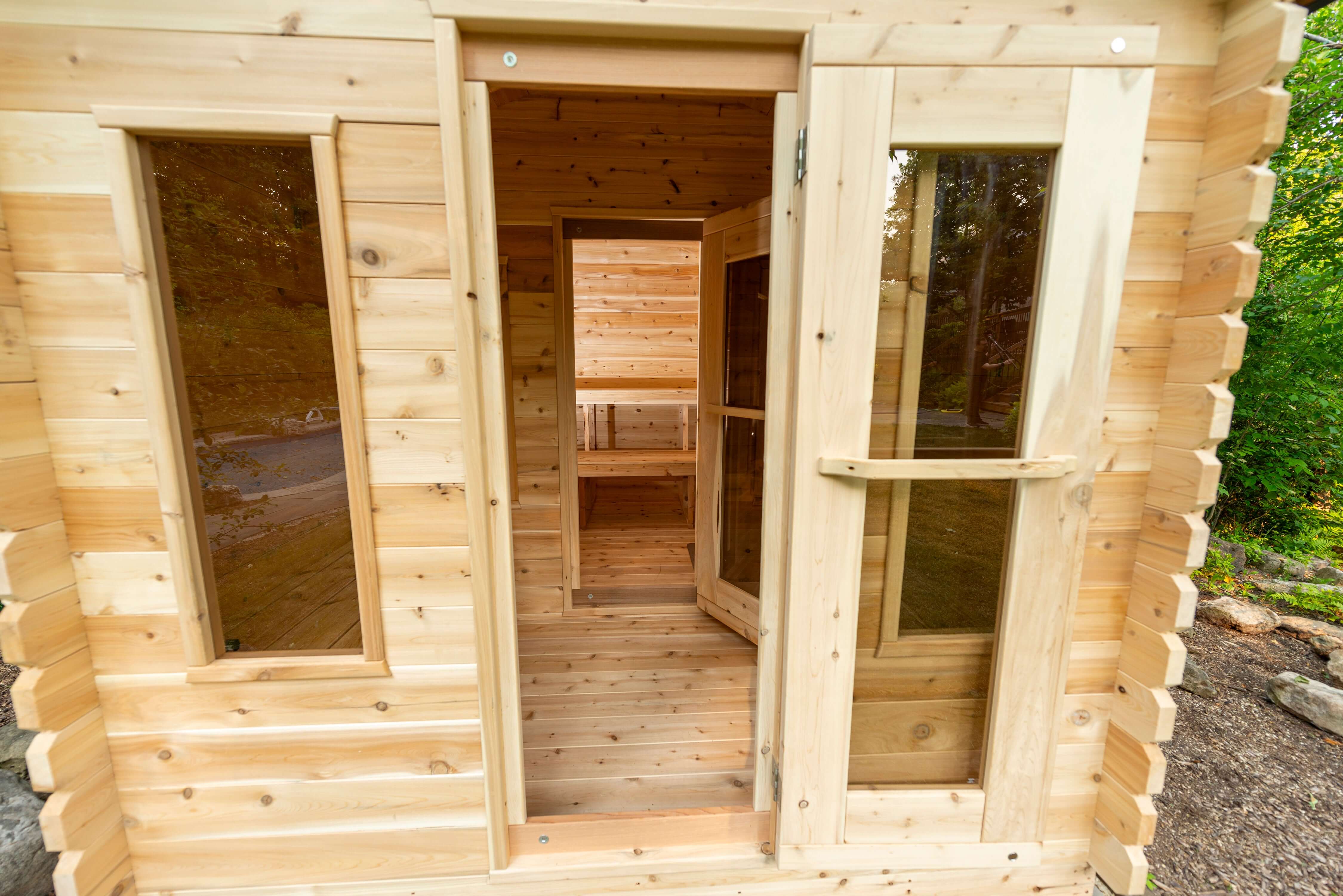 Dundalk LeisureCraft Sauna Dundalk CT Georgian 6 Person Outdoor Sauna with Changeroom