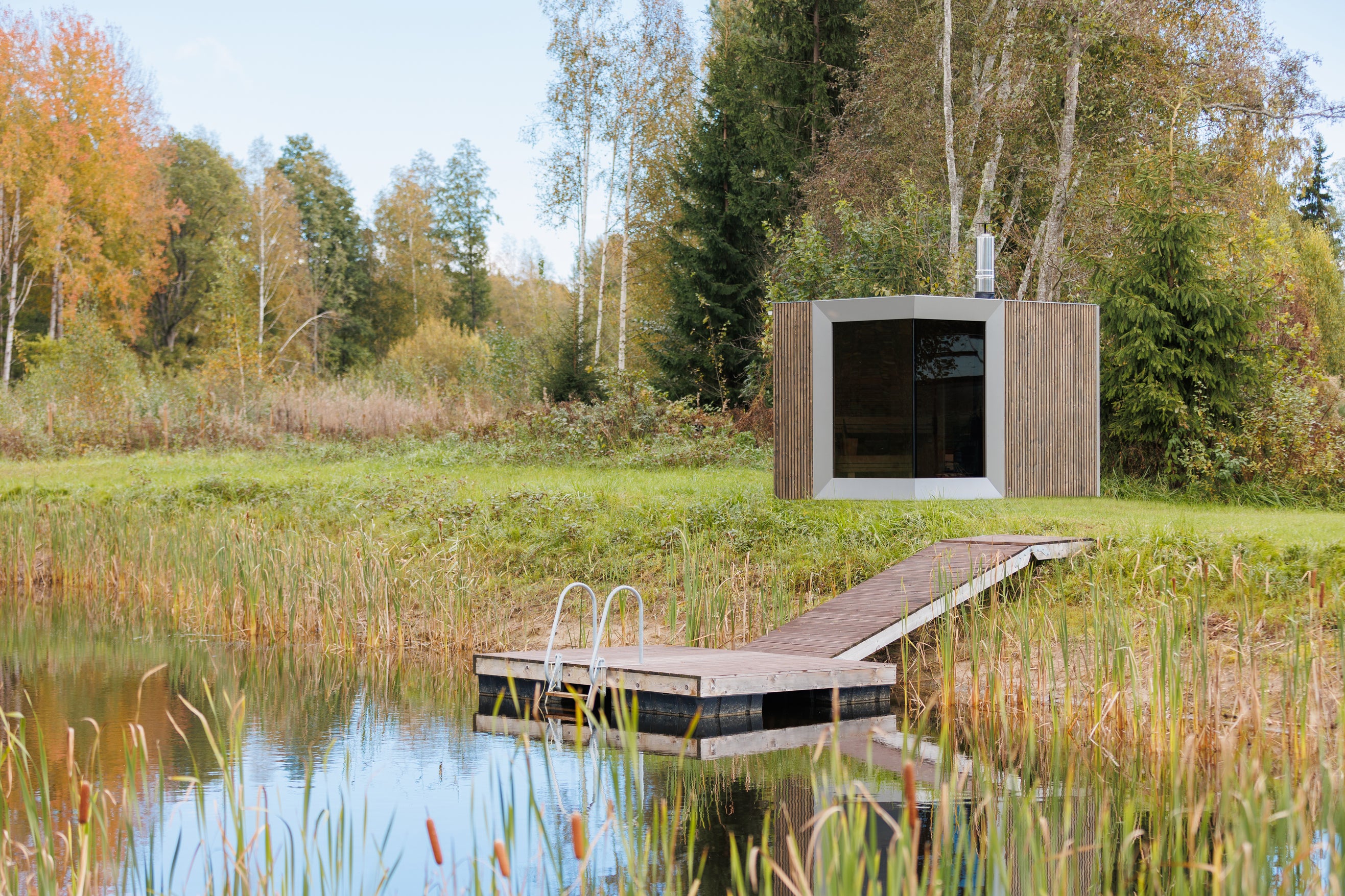 Genevas Sauna Genevas Zermatt Pre-Assembled Outdoor Sauna Cabin with Changeroom