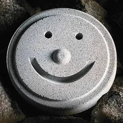 Hukka Hukka Saunaveijari Sauna Smiley Stone