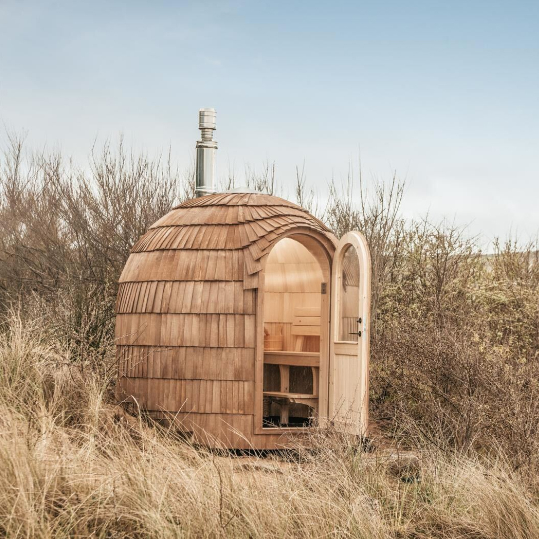 Iglucraft Single Iglusauna 4-Person Luxury Outdoor Sauna Cabin