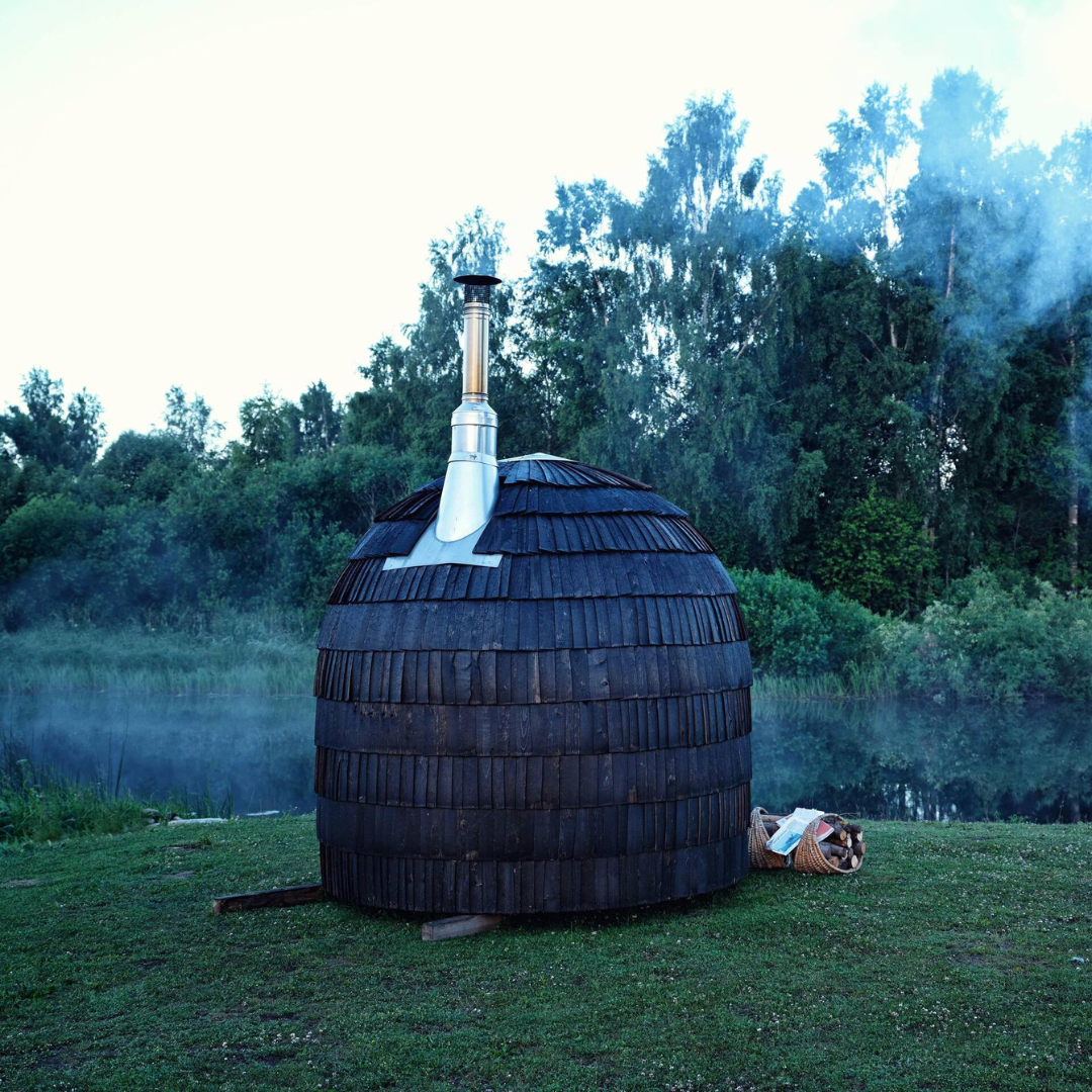 Iglucraft Single Iglusauna 4-Person Luxury Outdoor Sauna Cabin