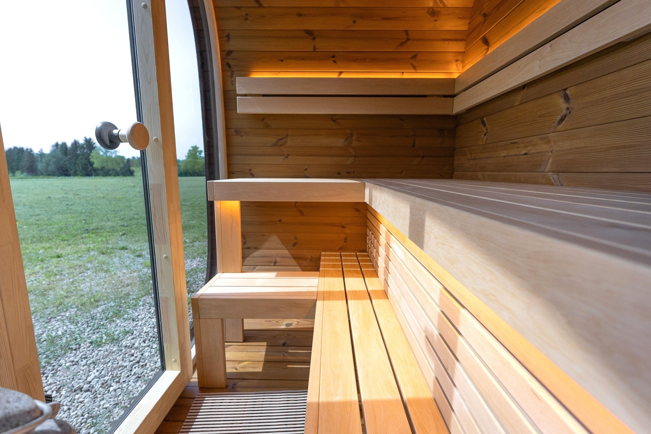 Leil Saunas Sauna Leil Black Cube Classic 4 Person Outdoor Sauna Kit