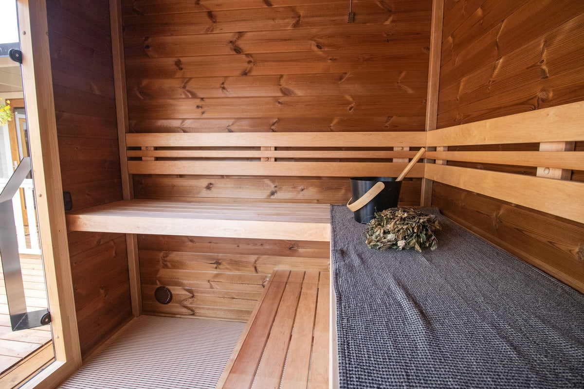 Leil Patio S Plus 4 Person Outdoor Sauna