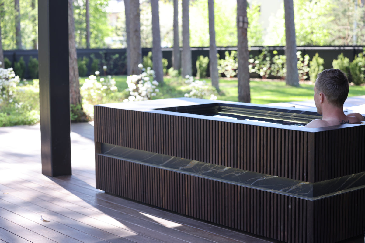 Nordic Vitality LOKI Hot & Cold Tub