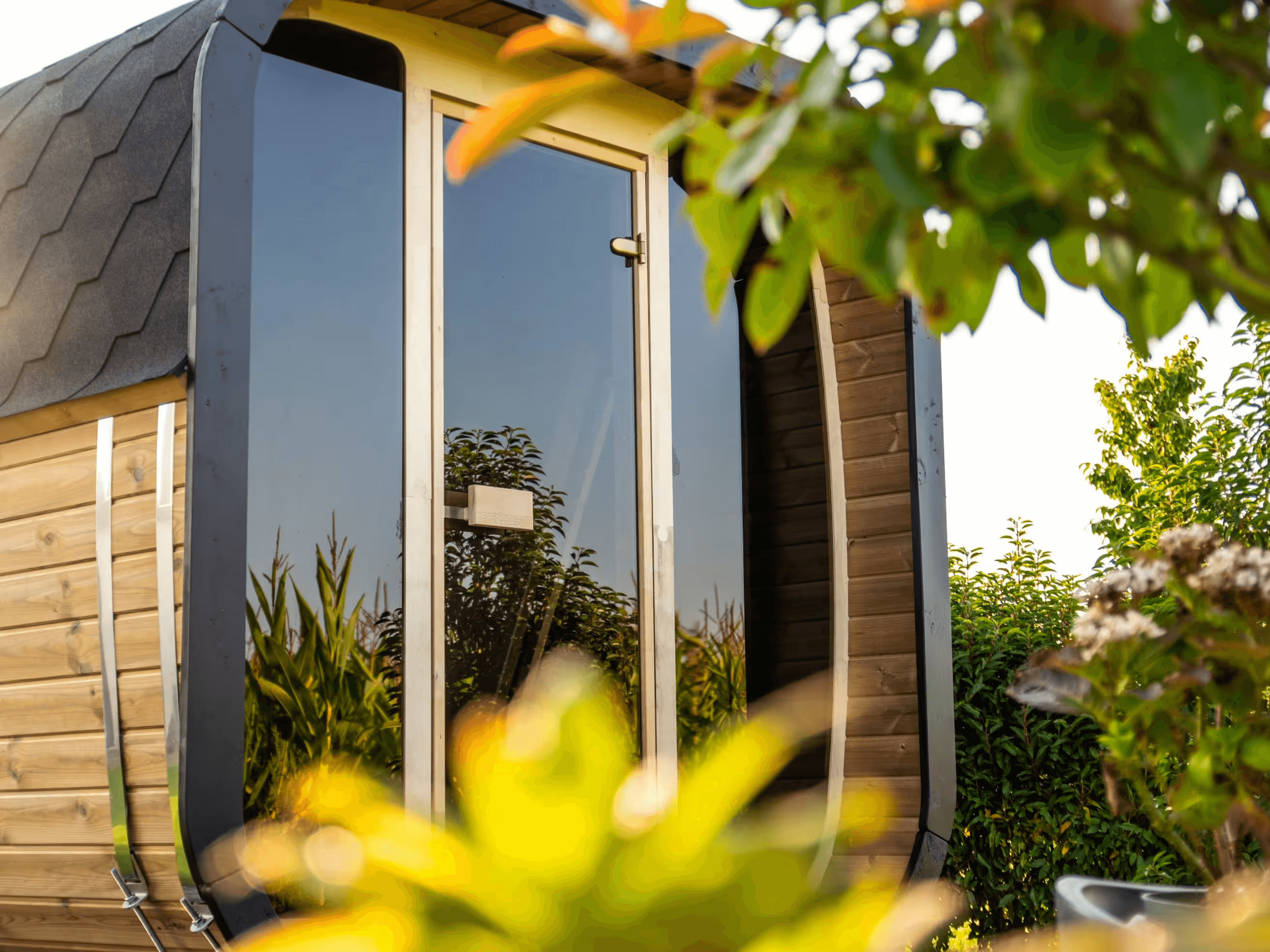 SaunaLife Sauna SaunaLife Model CL7G 6 Person Cube Series Outdoor Sauna Kit