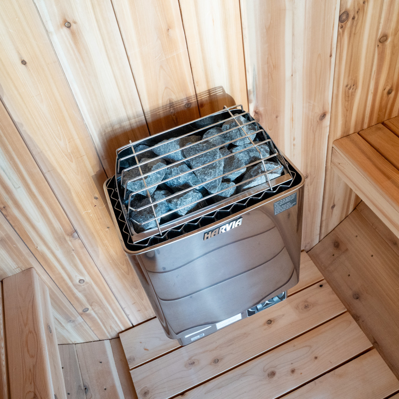 Viking Sauna Co Sauna The Ragnar 4-Person Outdoor Barrel Sauna
